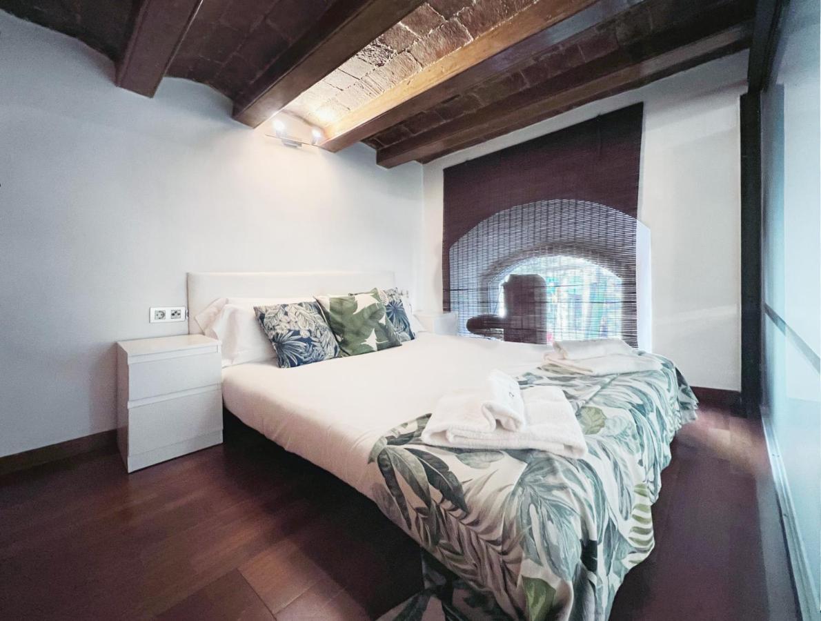 Stay U-Nique Apartments Placa Universitat Barcelona Eksteriør bilde